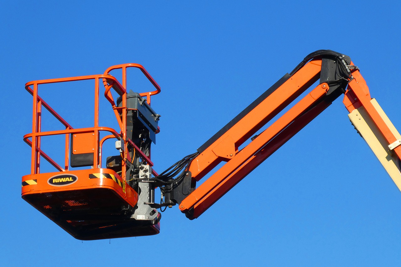 Three Important Things to Consider for a Perfect Cherry Picker Hire 